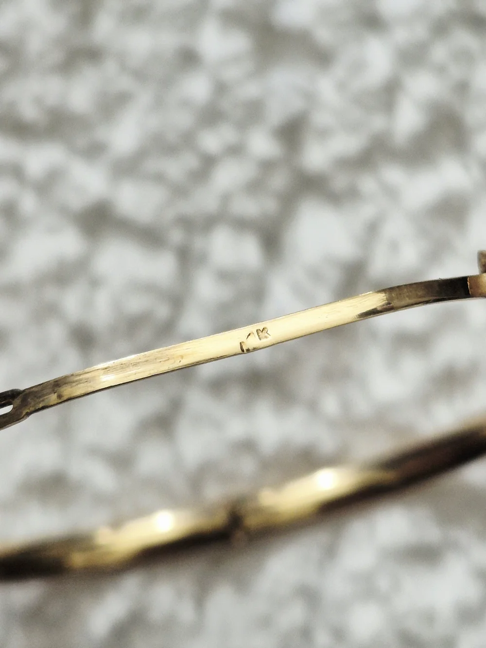 14k Yellow Gold Bangle Bracelet